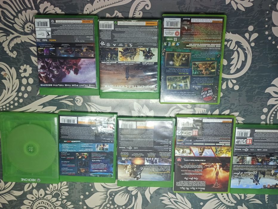 Xbox one (8 дисков вместе)