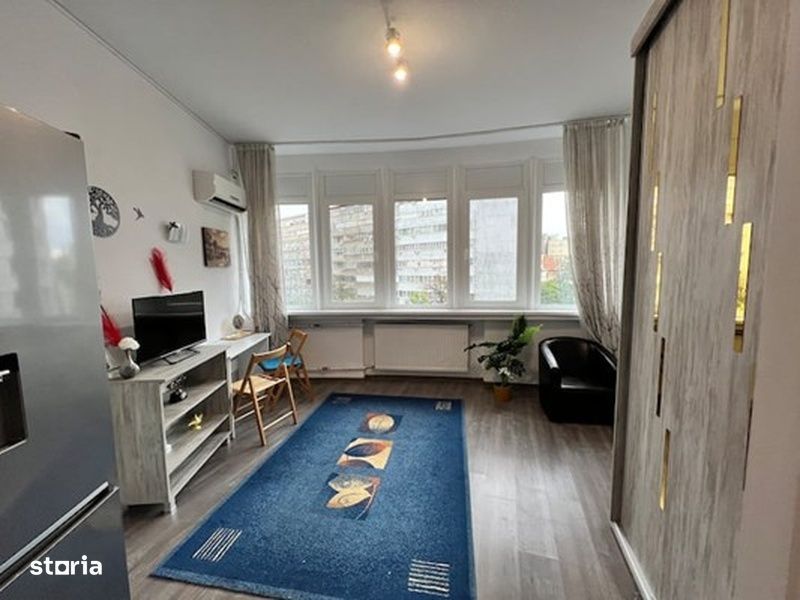 Oportunitate de investitie, vand apartament in centrul capitalei — fotografia 1
