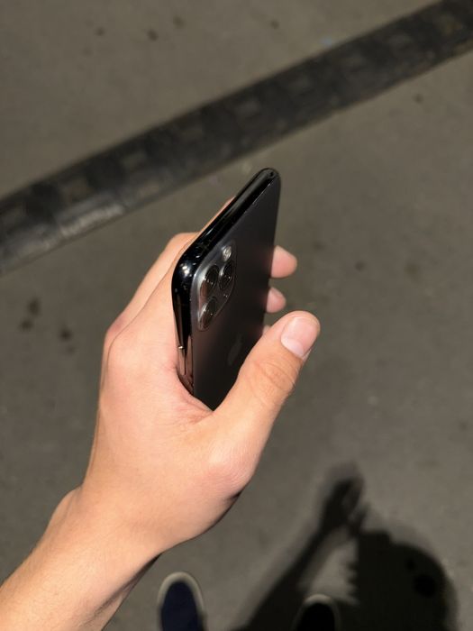 IPhone 11 pro max 64 gb