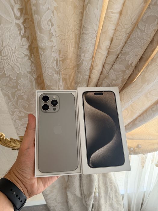 iPhone 15 Pro Max 256Gb - В отличном состоянии