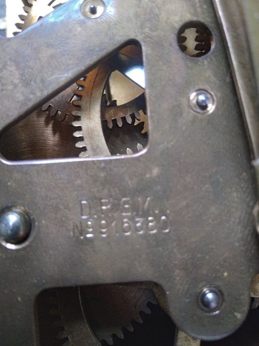 Ceas cu pendul D.R.G.M anii 1925-1930