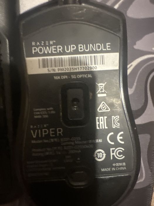 Vând tastatură si mouse