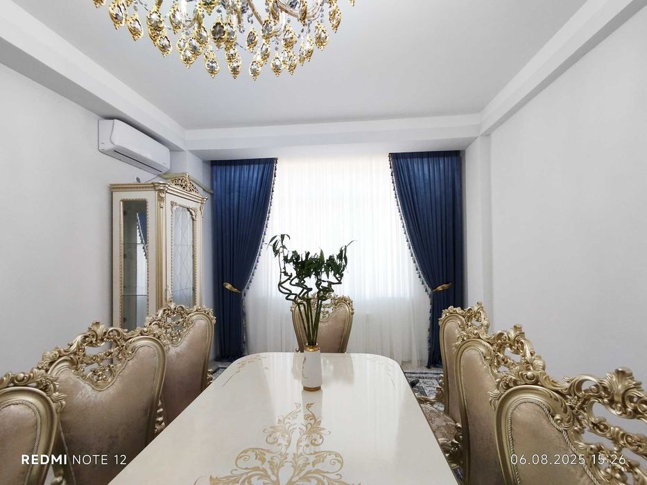 Playboy Sexy Girls Next Door ni onlayn tomosha qiling