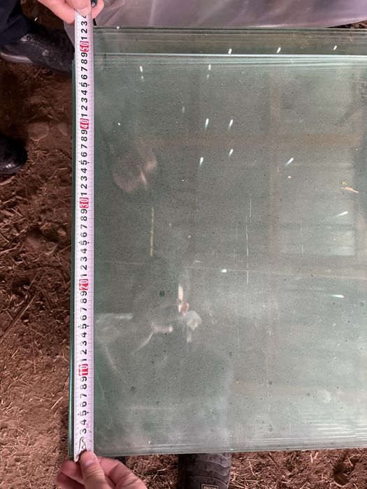 Продаются стекла