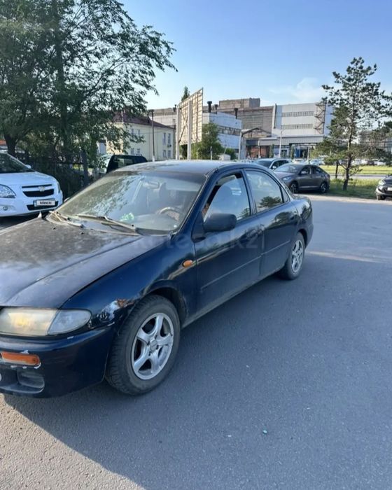 Продам мазду 323