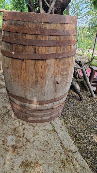 Butoi nou de lemn de 600kg
