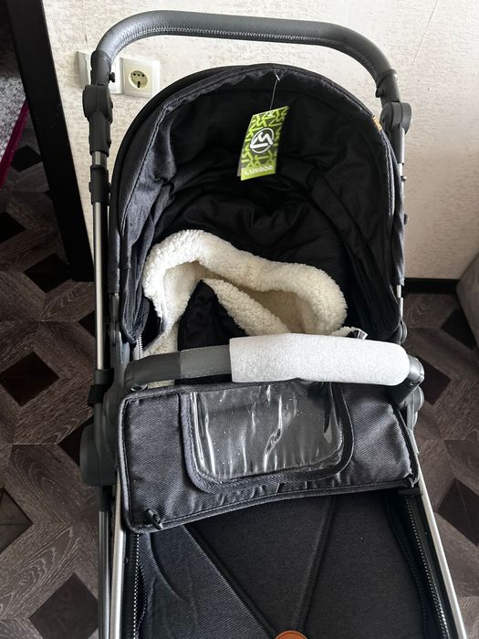 Продам коляску срочно
