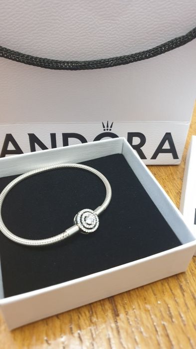 Гривна    PANDORA