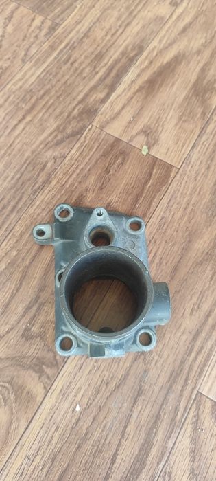 Скания, фланец системы охлаждения