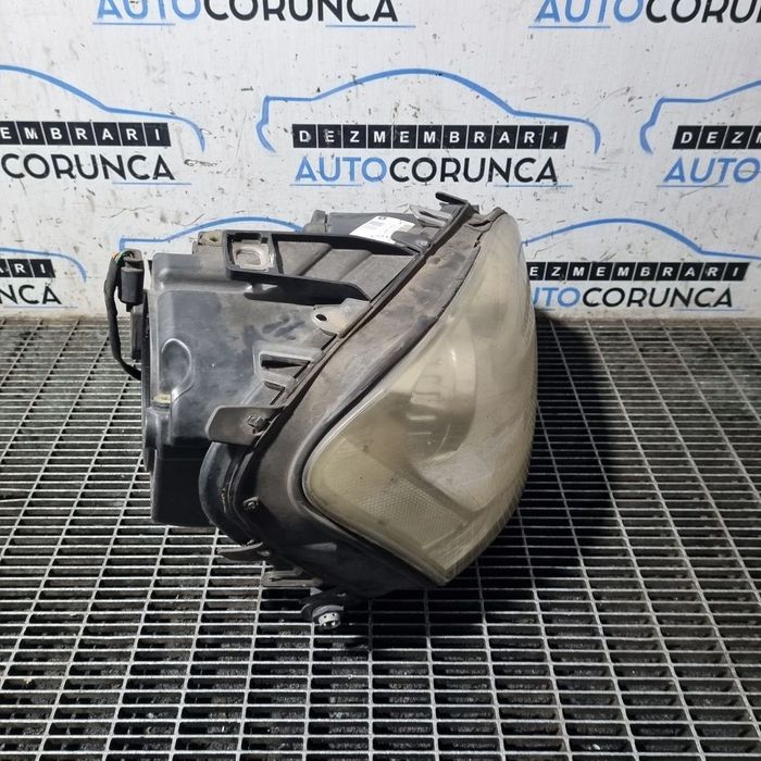 Far Dreapta Mercedes ML W164 Facelift 2008 - 2011 SUV 4 Usi (1072) Fara xenon ...