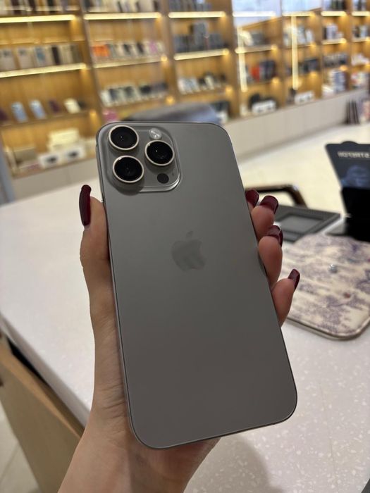 iPhone 16 pro max 512 gb