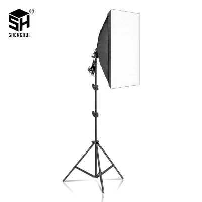Предлагаем софтбокс на стойке для различных съёмок