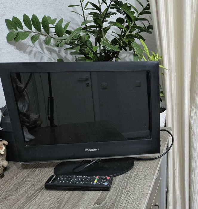 ЖК-телевизор Rolsen 17" (44 см)