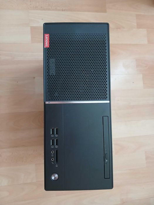Компютър Lenovo V520  i3-7100 8GB 256GB SSD  Windows 11 PRO , Office-2021