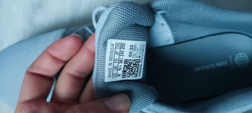 Маратонки Адидас