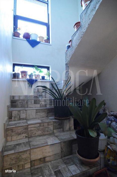 Casa 4 camere de vanzare in Floresti