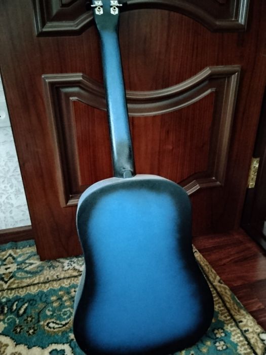 Гитара сотилади 2 ой ишлатилган