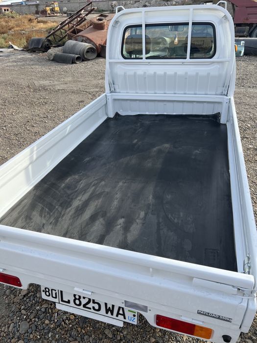 Rezina lenta Labo, shiraney , changam va boshqa yuk moshinalar bortiga