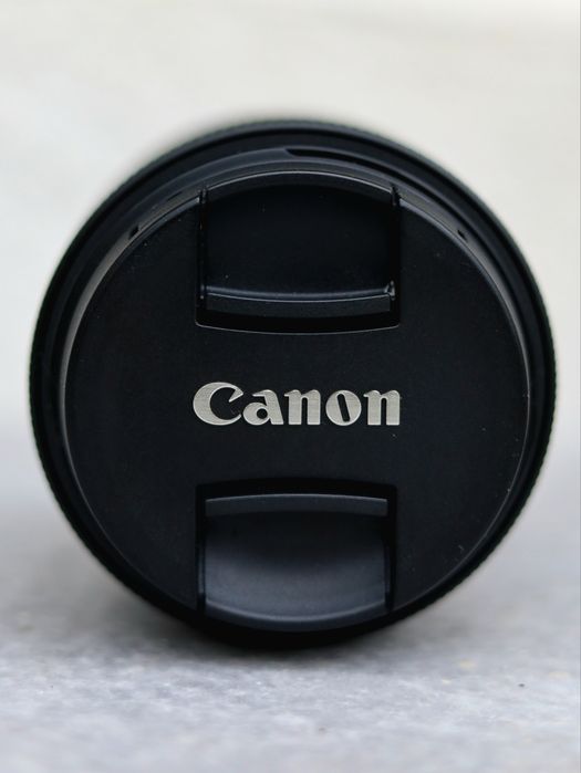 Canon RF 24-50mm IS STM Full frame