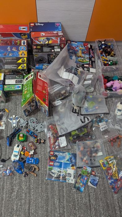 Lot lego peste 55 seturi Ninjago star wars city batman Disney super