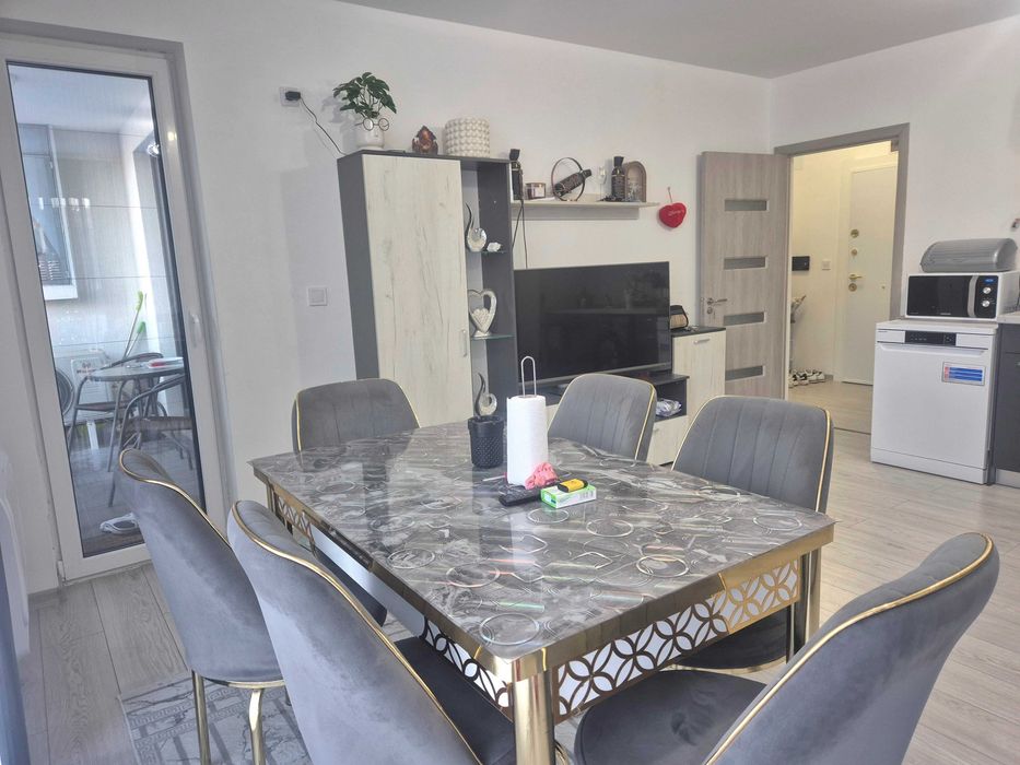 Продава се Тристаен апартамент в Шумен, Боян Българанов 2 - 80 кв.м за 1141 €/кв.м - Снимка #3