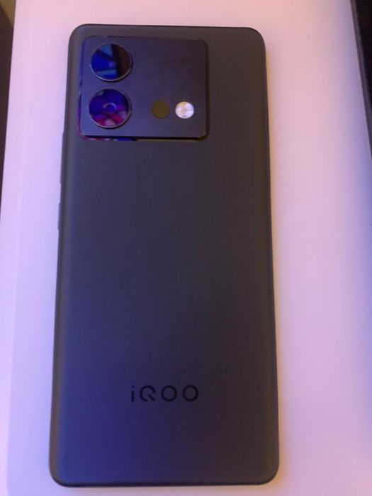 IQOO Neo8 игровой телефон