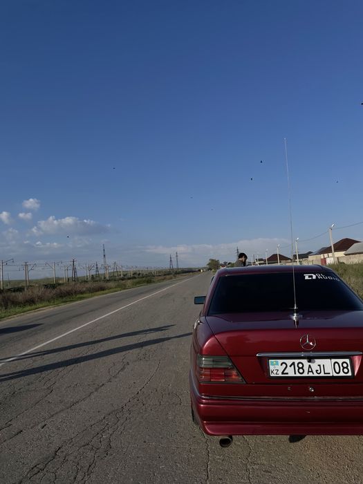 W124 e220 продается газ/бензин