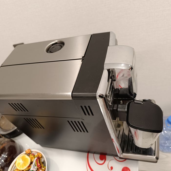 Продам кофемашину Philips