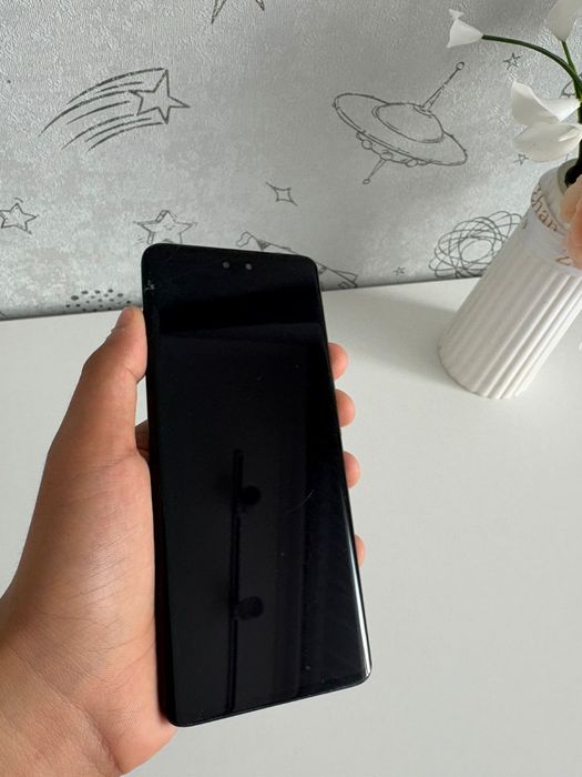 Продам Xiaomi 13Lite