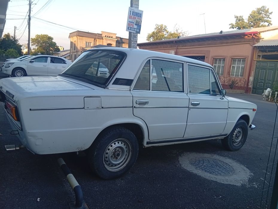 Vaz 2106 sotiladi