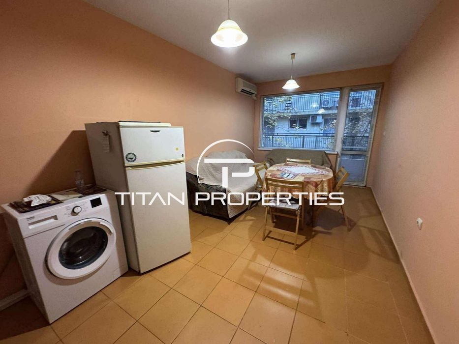 Дава се под наем Двустаен апартамент в Варна, Лятно кино Тракия - 40 кв.м за 348.84 € - Снимка #2