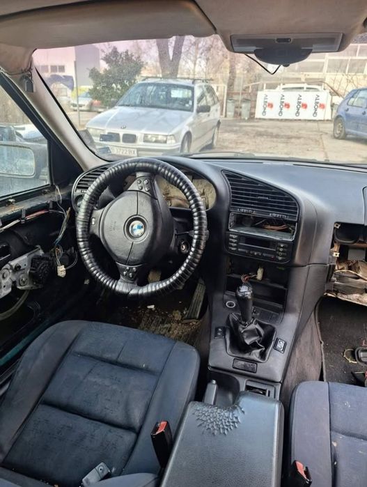 Bmw e36 M52B20 комби на части