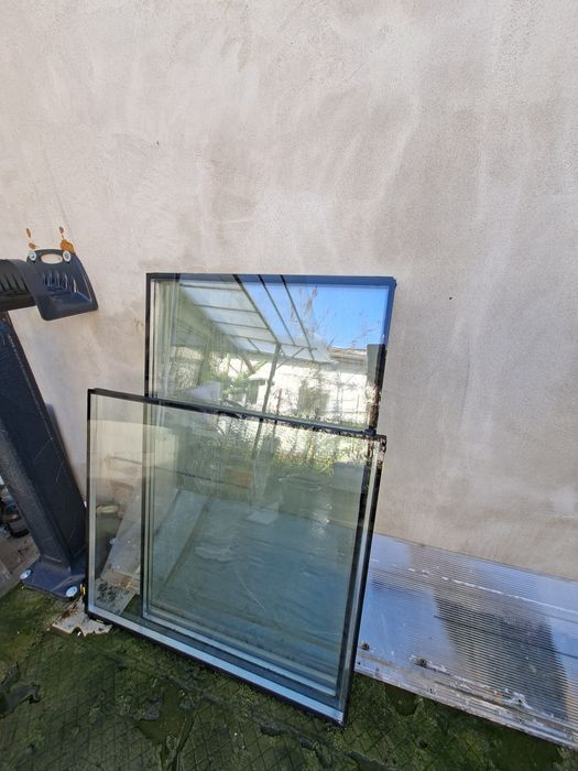 Vând geam termopan