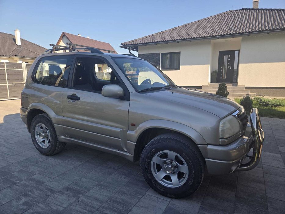 SUZUKI Grand Vitara