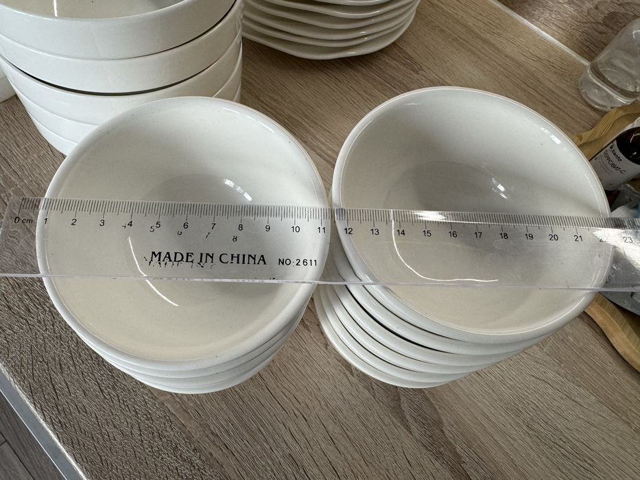 Сервиз фарфоровый