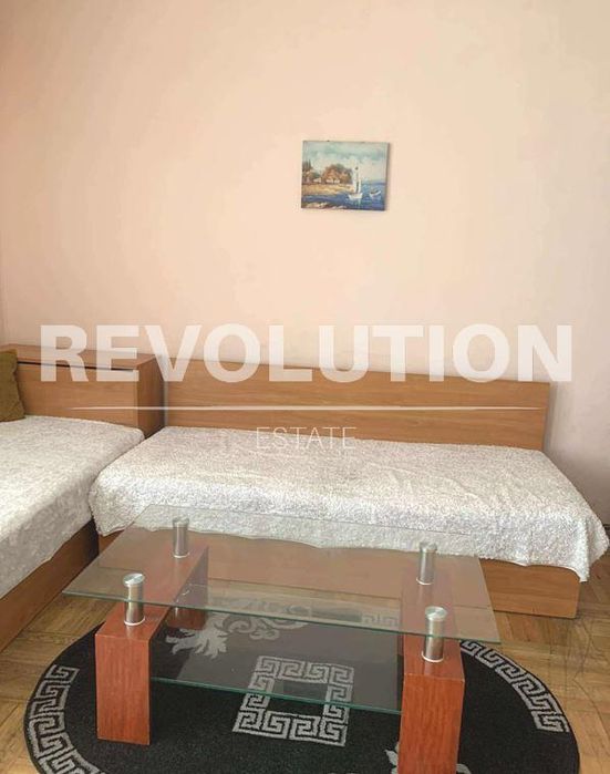 Дава се под наем Двустаен апартамент в Варна, Спортна зала - 65 кв.м за 500 € - Снимка #1