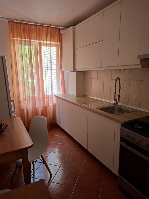 Apartament în chirie Tudor, zona Corina