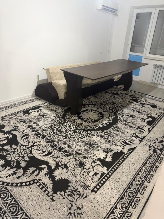 Сдается квартира долгосрочно, по проспекту Алашахана.