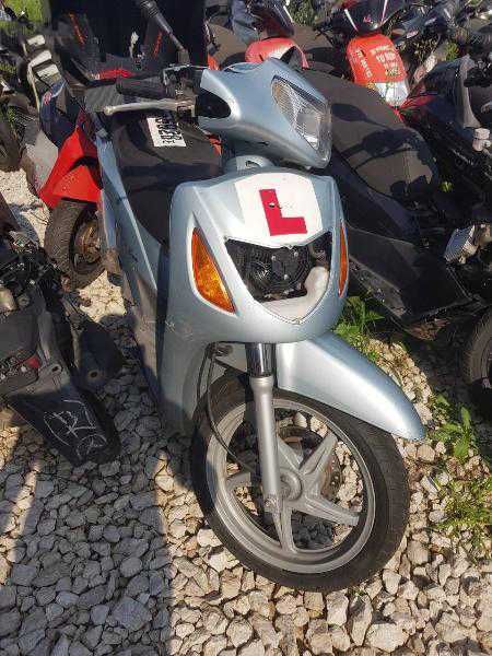 Honda sh 125c 2006