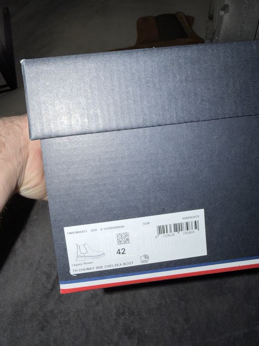 Tommy Hilfiger Chunky Chelsea cizme piele intoarsa maro marimea 42 noi