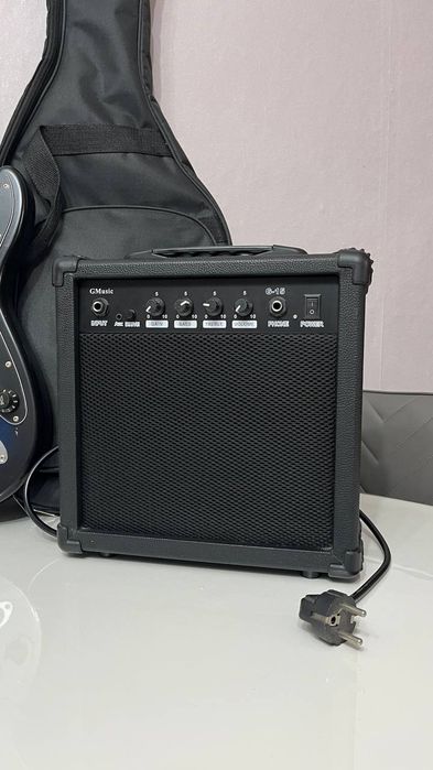 Электрогитара GMusic