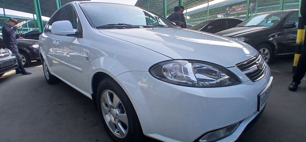 Шевролет Жентра Автомат!!!