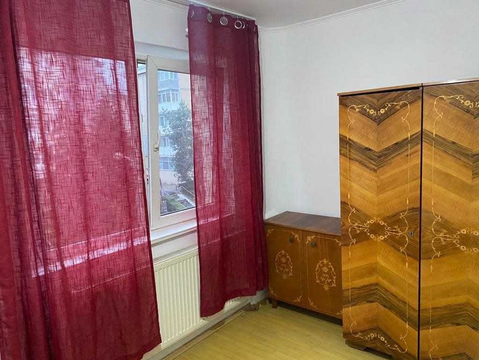Apartament 2 camere de inchiriat Rm Valcea