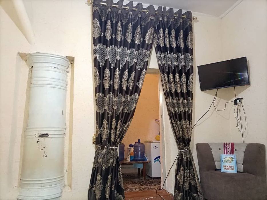 Buxoro vilot Kogon shaxrida 8 sotixli xovli barcha jixozlari bilan sot