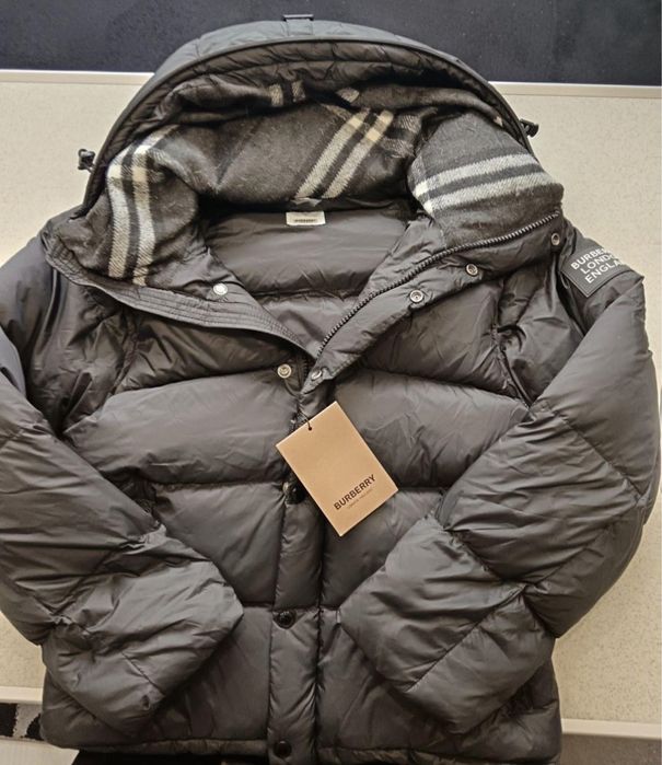Burberry зимно яке