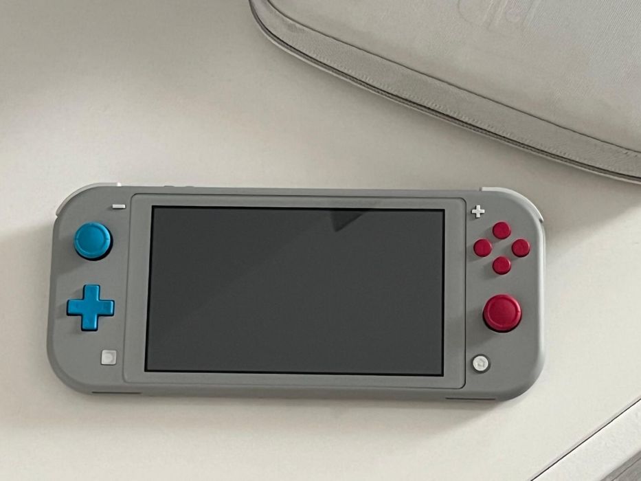 Nintendo Switch Lite Zacian and Zamazenta
