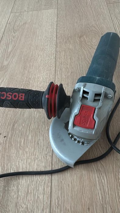 Балгарка фирмы Bosch