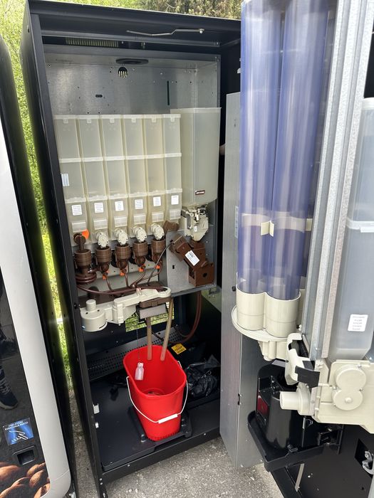 Vindem saeco atlante Evo