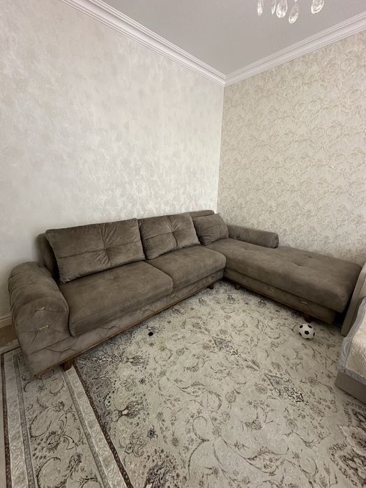 Продаем диван в хорошем состоянии