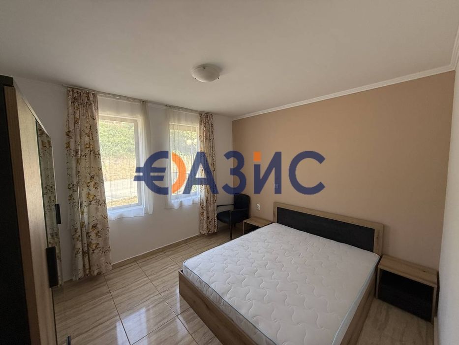 Продава се Тристаен апартамент в Свети Влас - 79 кв.м за 743 €/кв.м - Снимка #11